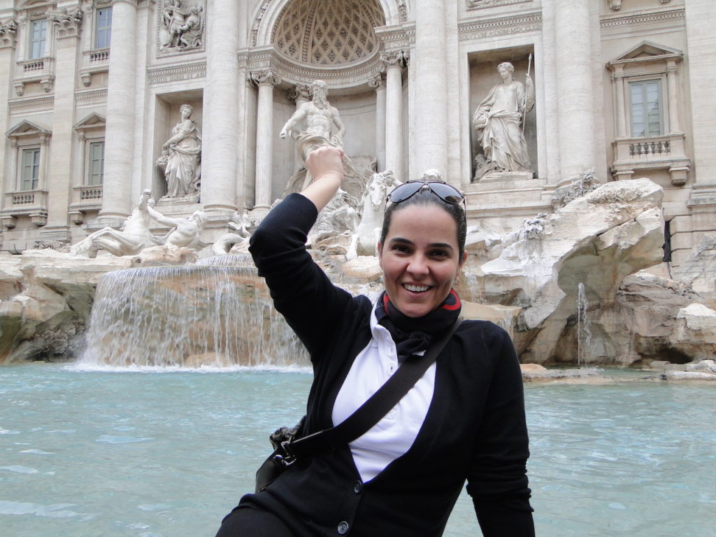 Que tal jogar uma moedinha e fazer um pedido na Fontana di Trevi?